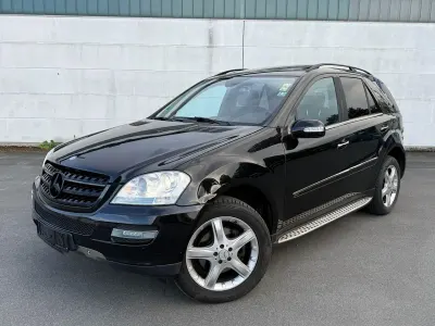Gebraucht Mercedes ML280 190 PS (139 kW) 2007 Schwarz SUV