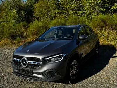 Gebraucht Mercedes GLA250 218 PS (160 kW) 2020 Grau SUV