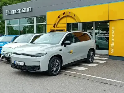 Gebraucht Leapmotor C10 215 PS (158 kW) 2025 Andere SUV