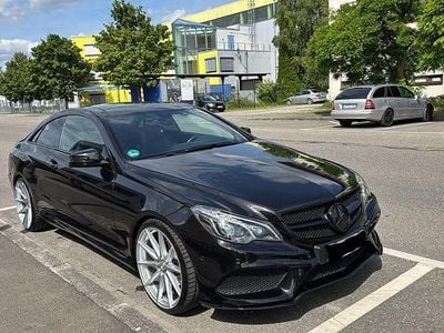Mercedes E200