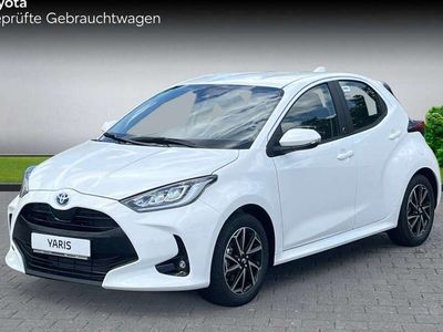 gebraucht Toyota Yaris Hybrid 1.5 VVT-i Team Deutschland Comfort Paket SH