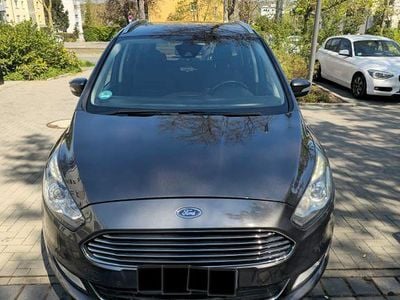 Second-hand Ford Galaxy Titanium 150 CP (110 kW) 2018 Gri Monovolum