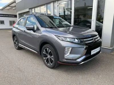 Gebraucht Mitsubishi Eclipse Cross Top 148 PS (108 kW) 2019 Platinumgrau SUV