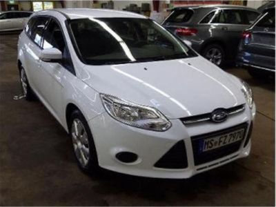 gebraucht Ford Focus Turnier Trend Navi MFL Klima 6-Gang