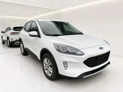 Gebraucht Ford Kuga Cool & Connect 120 PS (88 kW) 2024 Frostweiß SUV