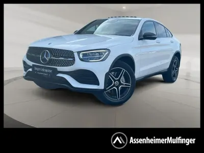 Gebraucht Mercedes GLC300de AMG 194 PS (142 kW) 2022 Weiß Coupé