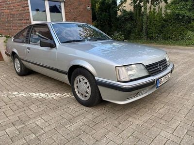 Gebraucht Opel Senator 136 PS (100 kW) 1984 Silber Limousine