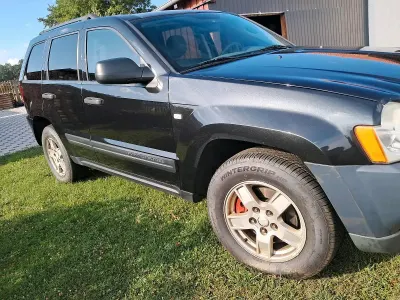 Gebraucht Jeep Grand Cherokee Laredo 218 PS (160 kW) 2006 Schwarz SUV