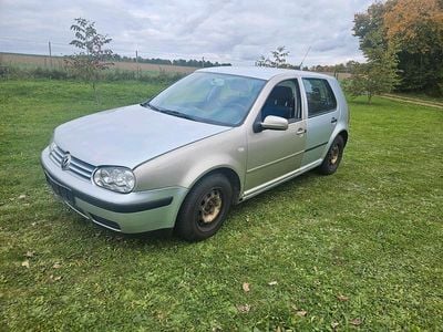 VW Golf IV