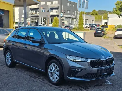 Gebraucht Skoda Scala Selection 116 PS (85 kW) 2024 Grau Kleinwagen