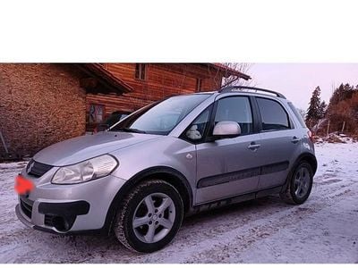 Begagnad Suzuki SX4 107 HK (78 kW) 2007 Silver SUV