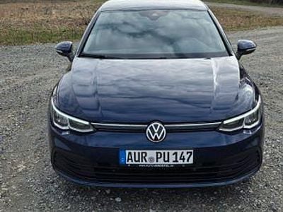 Gebraucht VW Golf VII United 150 PS (110 kW) 2021 Blau Kleinwagen