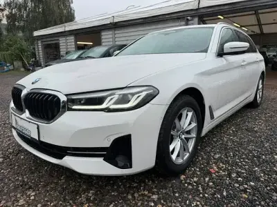 Gebraucht BMW 520 Performance 190 PS (139 kW) 2021 Weiß Limousine
