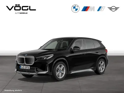 Begagnad BMW iX1 xLine 230 kW (313 HK) 2023 Svart SUV