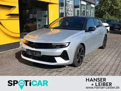 Gebraucht Opel Astra 131 PS (96 kW) 2024 Silber Limousine