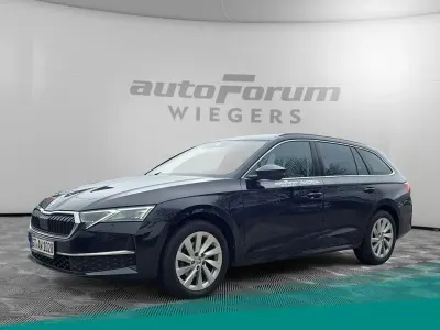Gebraucht Skoda Octavia Exclusive 150 PS (110 kW) 2024 Blackmagic perleffekt Kombi