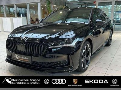 Neu Skoda Superb SportLine 265 PS (194 kW) 2026 (ebony schwarz metallic) Limousine