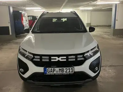 Gebraucht Dacia Jogger Extreme 110 PS (80 kW) 2023 Weiß Van / Kleinbus