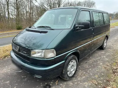 Gebraucht VW Multivan 102 PS (75 kW) 1997 Grün Van / Kleinbus