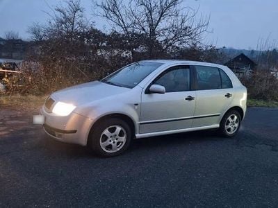 Usata Skoda Fabia Elegance 101 CV (74 kW) 2002 Grigio Utilitaria