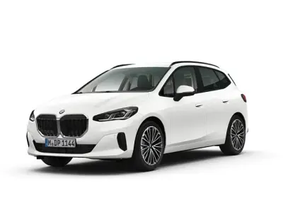 Gebraucht BMW 220 Active Tourer Sport Line 170 PS (125 kW) 2025 Mineralweiss metallic Van / Kleinbus