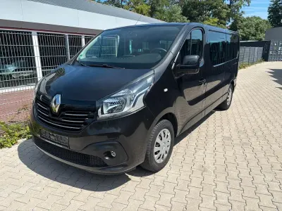 Gebraucht Renault Trafic Expression 125 PS (91 kW) 2018 Schwarz Van / Kleinbus