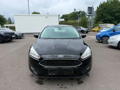 Gebraucht Ford Focus Business Edition 120 PS (88 kW) 2018 Schwarz Limousine