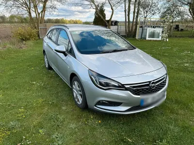 Usata Opel Astra 110 CV (80 kW) 2018 Argento Station wagon
