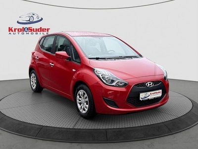 Gebraucht Hyundai ix20 Classic 115 PS (84 kW) 2016 Rot Kleinwagen