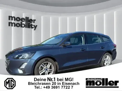 Gebraucht Ford Focus Cool & Connect 125 PS (91 kW) 2021 Blau Limousine
