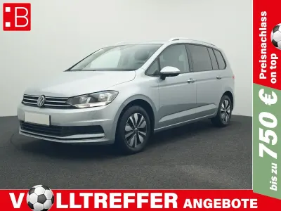 Gebraucht VW Touran Move 122 PS (89 kW) 2024 Silber Van / Kleinbus