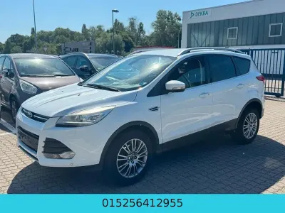 Gebraucht Ford Kuga Titanium 150 PS (110 kW) 2014 Weiß SUV