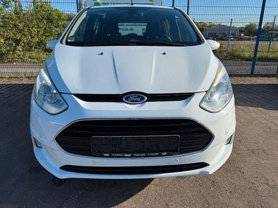 Second-hand Ford B-MAX Titanium 101 CP (74 kW) 2015 Alb Monovolum