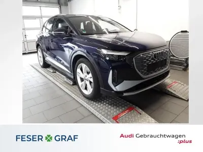 Gebraucht Audi Q4 e-tron S-Line 150 kW (204 PS) 2022 Blau SUV