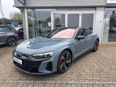 Gebraucht Audi RS e-tron GT Sport 439 kW (598 PS) 2022 Grau Limousine