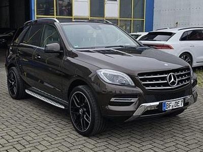 Gebraucht Mercedes ML500 AMG 408 PS (300 kW) 2013 Braun SUV