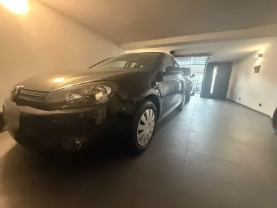 Gebraucht VW Golf VI Style 80 PS (58 kW) 2010 Schwarz Kleinwagen