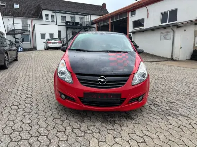 Gebraucht Opel Corsa 87 PS (63 kW) 2010 Rot Kleinwagen