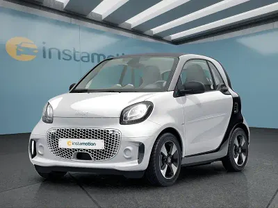 Używany Smart ForTwo Coupé 60 kW (82 KM) 2022 Biały Hatchback