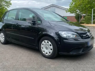 Gebraucht VW Golf Plus Cross 105 PS (77 kW) 2008 Schwarz Limousine
