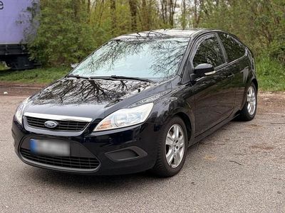 Gebraucht Ford Focus 80 PS (58 kW) 2011 Schwarz Limousine