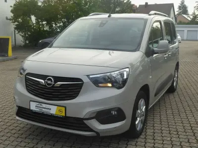 Gebraucht Opel Combo Life Edition 110 PS (80 kW) 2020 Sandgrau Kombi