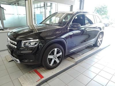 Mercedes GLB200
