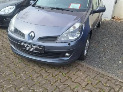 Gebraucht Renault Clio II 100 PS (73 kW) 2007 Limousine