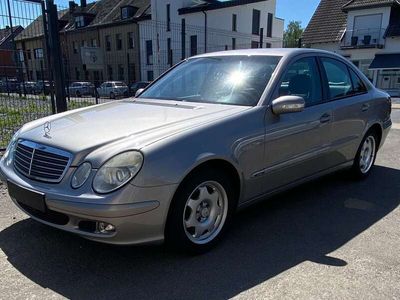 Mercedes E270