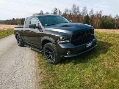 gebraucht Dodge Ram Sport quod Cab 5,7L AHK