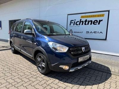 Usata Dacia Lodgy Stepway 102 CV (75 kW) 2018 Blu Monovolume