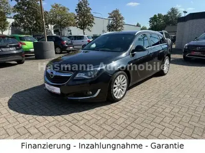 Gebraucht Opel Insignia Sport 140 PS (102 kW) 2015 Schwarz Kombi
