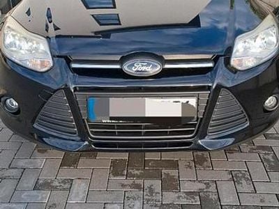Gebraucht Ford Focus Titanium 125 PS (91 kW) 2012 Schwarz Kombi