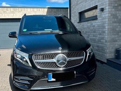 Second-hand Mercedes V300 Avantgarde 239 CP (175 kW) 2019 Negru Monovolum